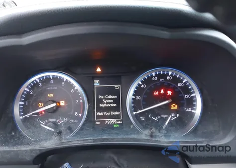 2018 Toyota Highlander Xle z USA, uszkodzony, nr VIN 5TDKZRFH7JS542632